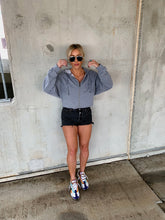 Load image into Gallery viewer, ZIPPED UP GREY HOODIE