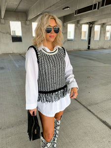 REMI KNIT FRINGE SLEEVELESS TOP