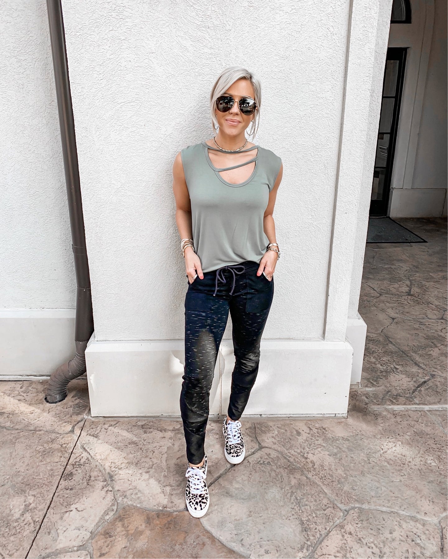 JAMESON JOGGERS-  | (SMALL ONLY)
