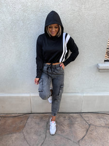 SHE'S ATHLETIC CROPPED COLOR BLOCK HOODIE PULLOVER